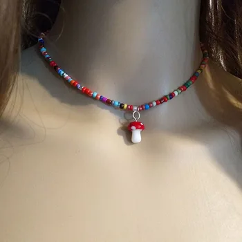 Boemski stil ručni rad od zrna lanac gljiva privjesak ogrlica 2021 ženska moda kratko ogrlica poklon za curu