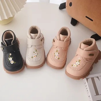 Kratke čizme princeza s francuskim cvijet; sezona jesen-zima 2022 godine; velike baršun tanke cipele za djevojčice; dječje čizme s vezom