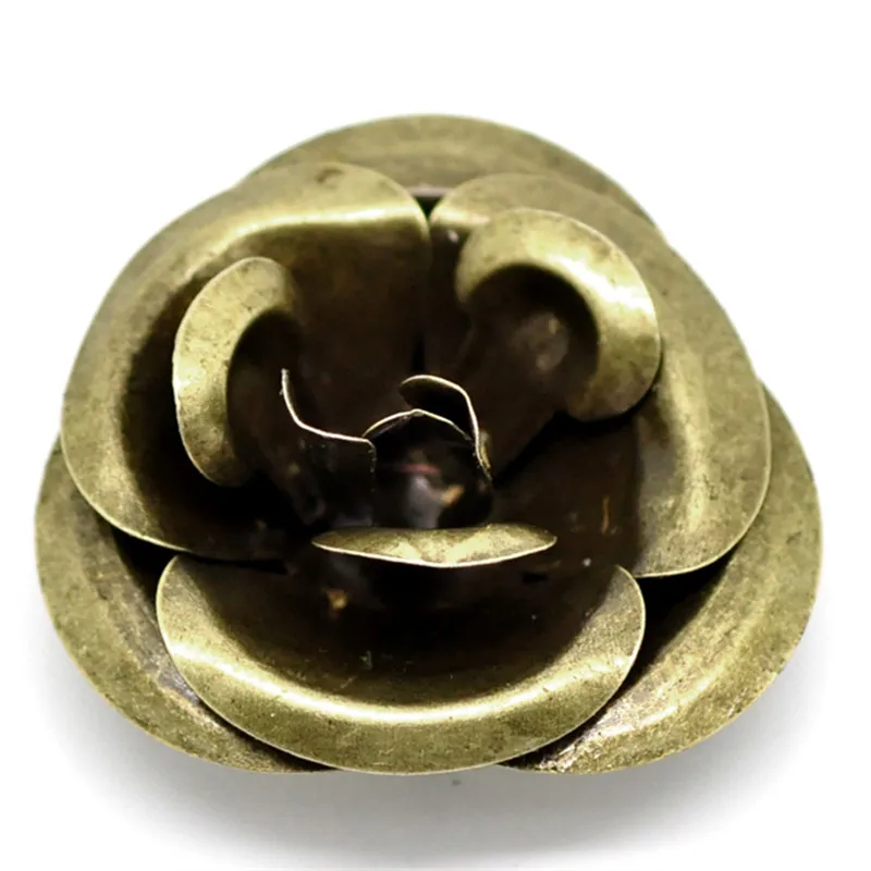 8 sezona je Antički Brončani Boja Filigranski Ruže Nakit Ručne izrade DIY Izrada Naušnica Poklon Nakit 4x4 cm, 10 kom. Slika 0