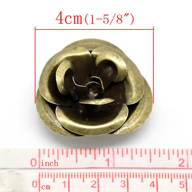 8 sezona je Antički Brončani Boja Filigranski Ruže Nakit Ručne izrade DIY Izrada Naušnica Poklon Nakit 4x4 cm, 10 kom. Slika 1